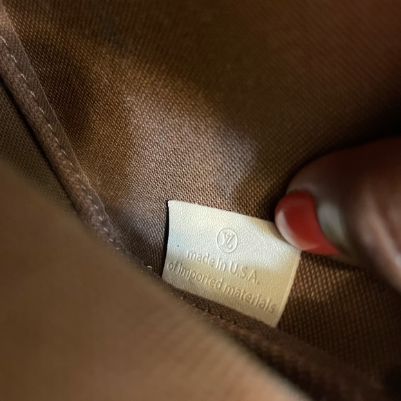 SOLD Louis Vuitton Multi Pochette Accessories Bag - Picture 11 of 12